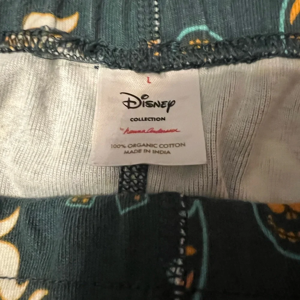 Disney’s Nightmare Before Christmas XL pajama set - Picture 3 of 3